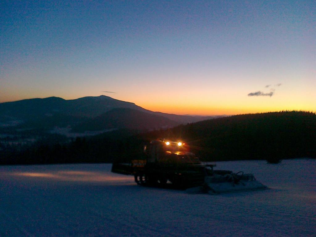 Koliba Ski Gruniky Sihelné Exteriér fotografie